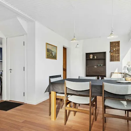 Villa Centrally Located Townhouse With Portseaviews Allinge-Sandvig