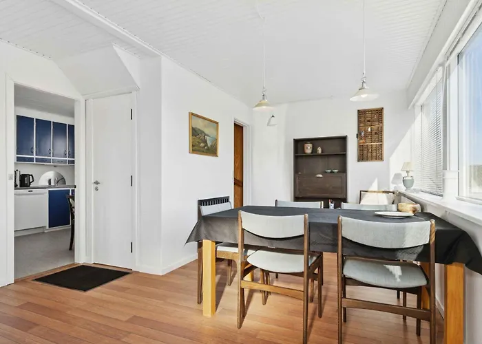 Villa Centrally Located Townhouse With Portseaviews Allinge-Sandvig