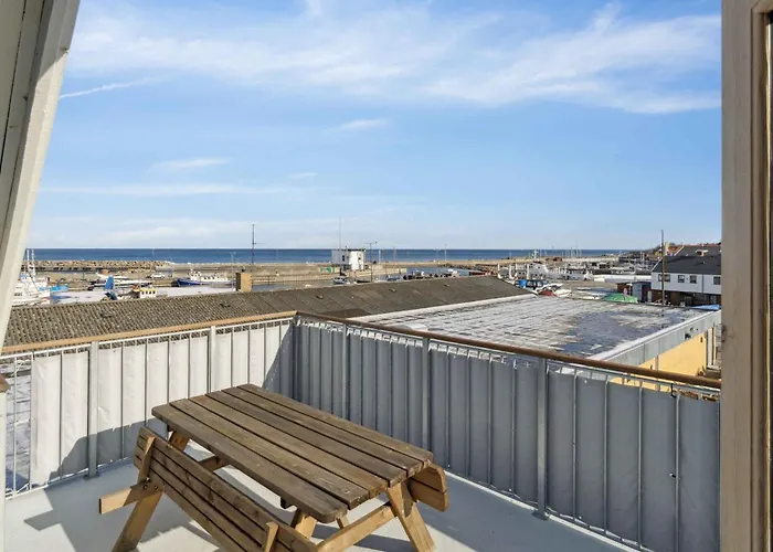 Villa Centrally Located Townhouse With Portseaviews *