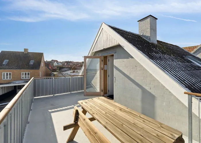 Centrally Located Townhouse With Portseaviews Villa *